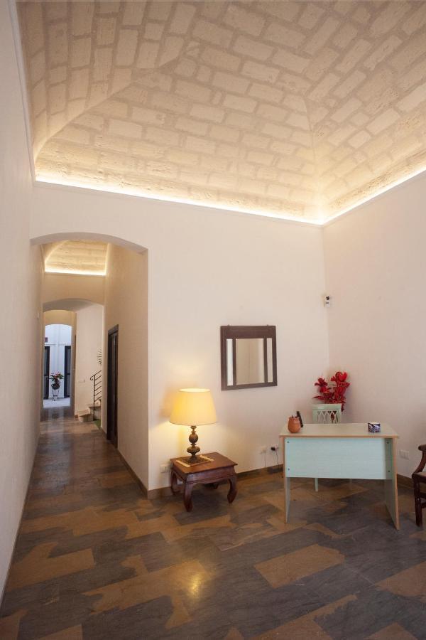 Case Vacanze "Residenze Trapanesi" ตราปานี ภายนอก รูปภาพ